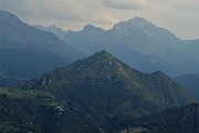 82 Monte Gioco in primo piano, Arera e Corna Piana in secondo